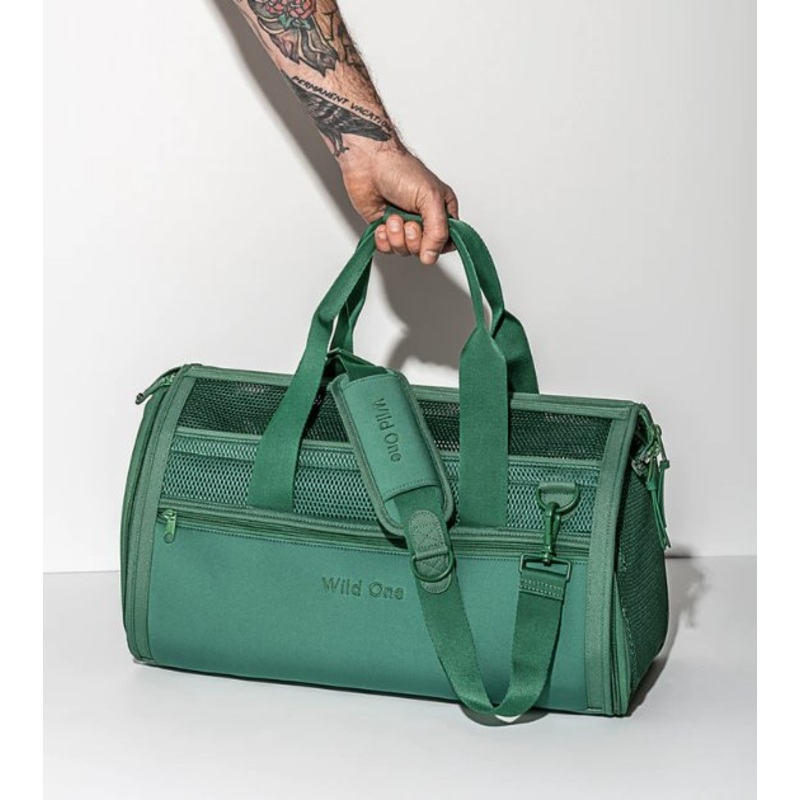 Wild One Travel Carrier (Spruce)