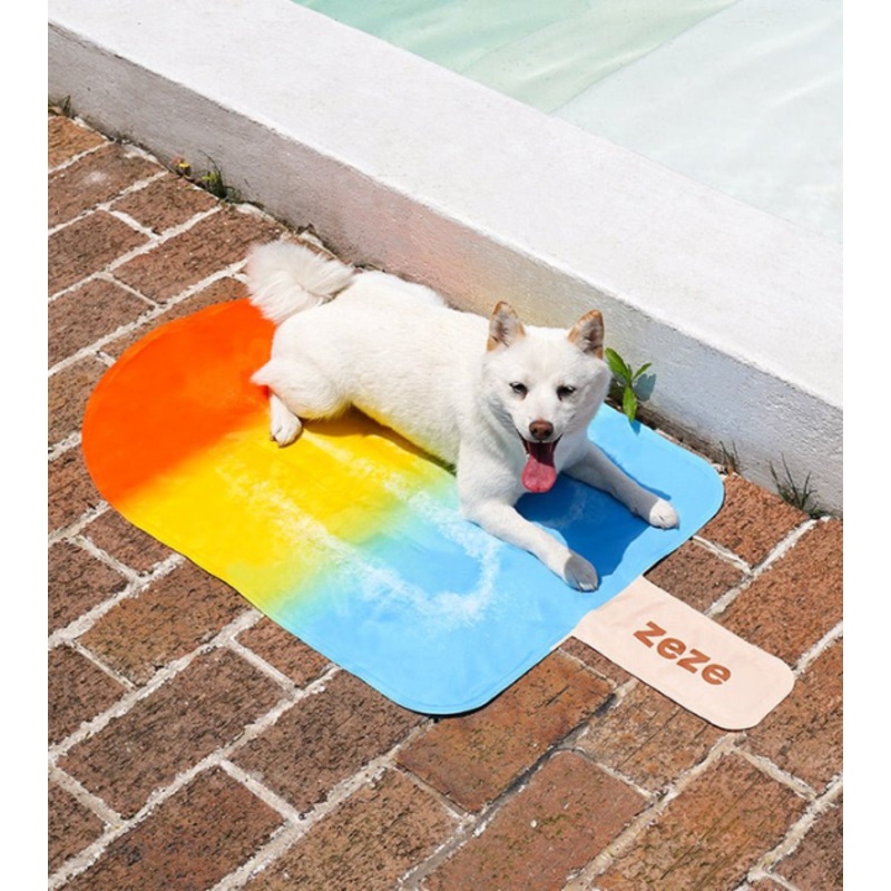 ZEZE Cooling Mat For Cats & Dogs (Rainbow Popsicle)