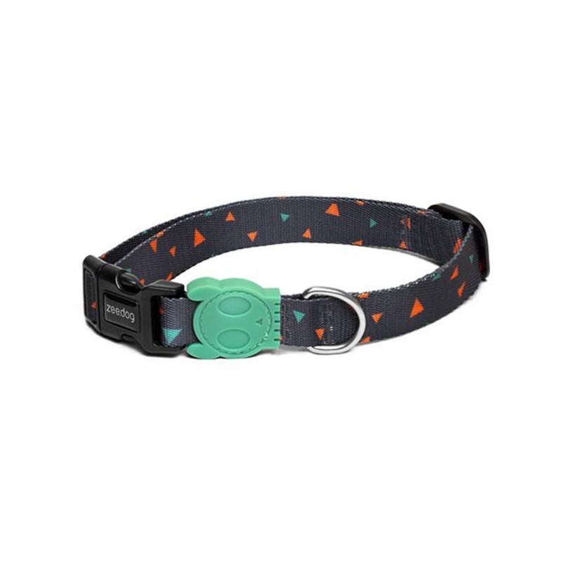 Zee.Dog Triangles Dog Collar