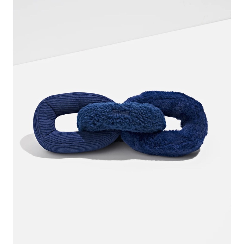 Wild One Chew Chain Crinkle Squeaky Dog Toy (Navy)