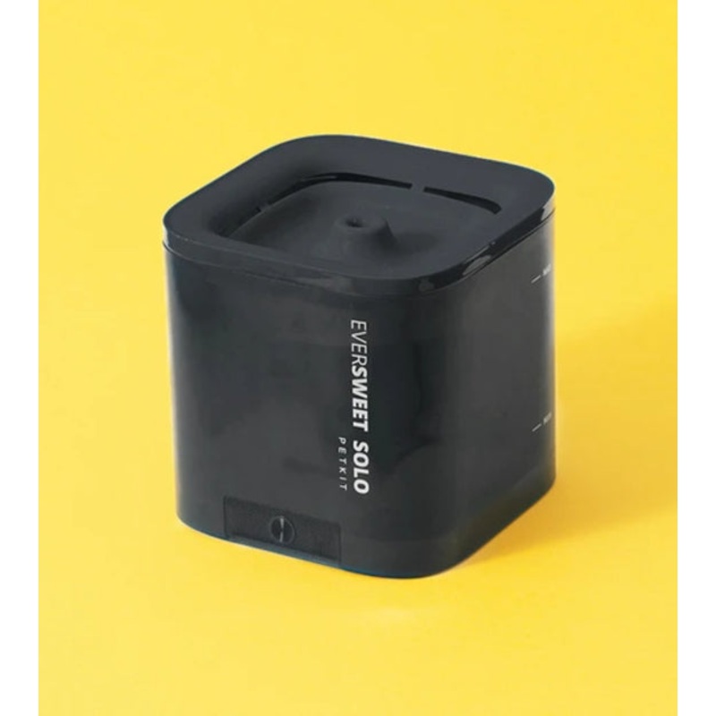 PETKIT Eversweet Solo Drinking Fountain (Black, 1.8L) for Cats & Dogs